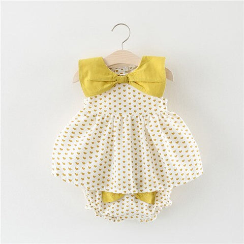 Lawadka Baby Baby Girls' Clothing Sets 2018 New Brand Two Piece Sets Short Pants +Floral Dress Summer Style